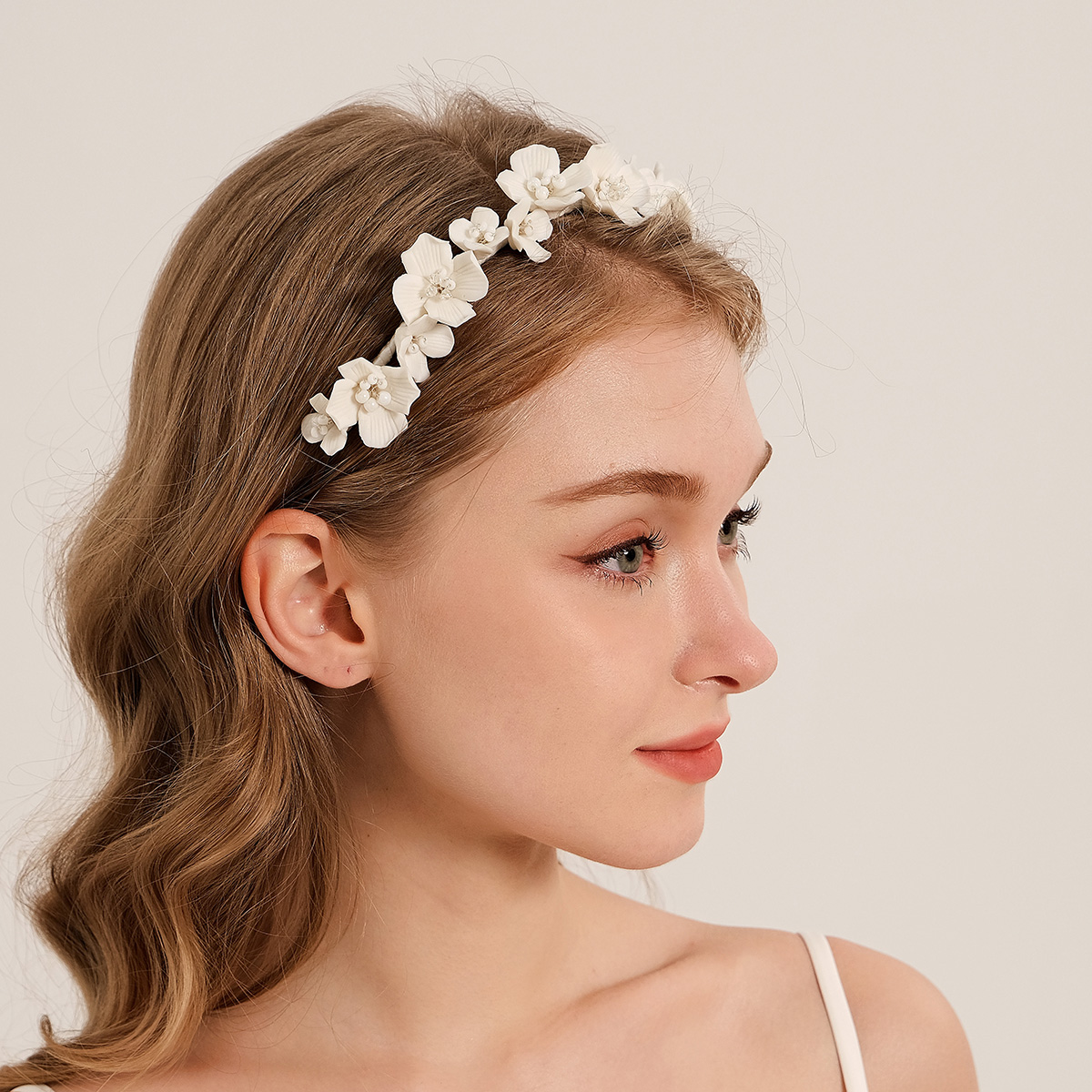 Efily Gelin Beyaz Çiçek Saç Çe - Wedding Supply Store incelemesi ve fiyatı