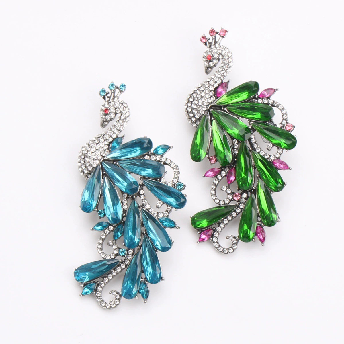 Lüks Rhinestones tavuskuşu bro - Suit Supply Wedding Party incelemesi ve fiyatı