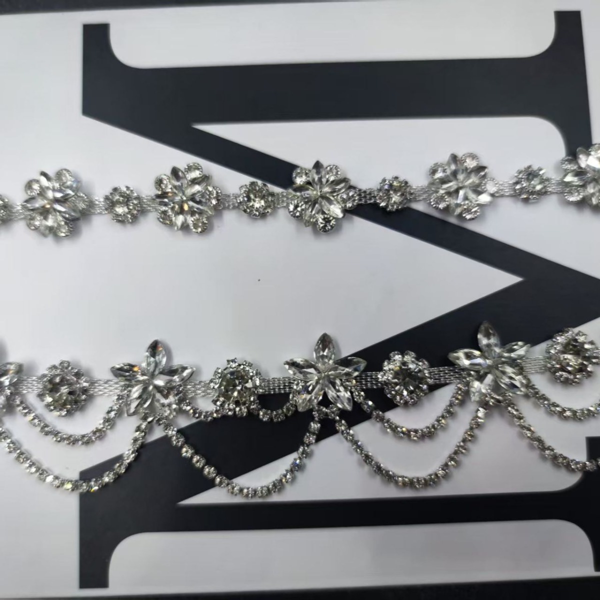Sahne Kostümü Süsleme Işıltılı - Suit Supply Wedding Party incelemesi ve fiyatı